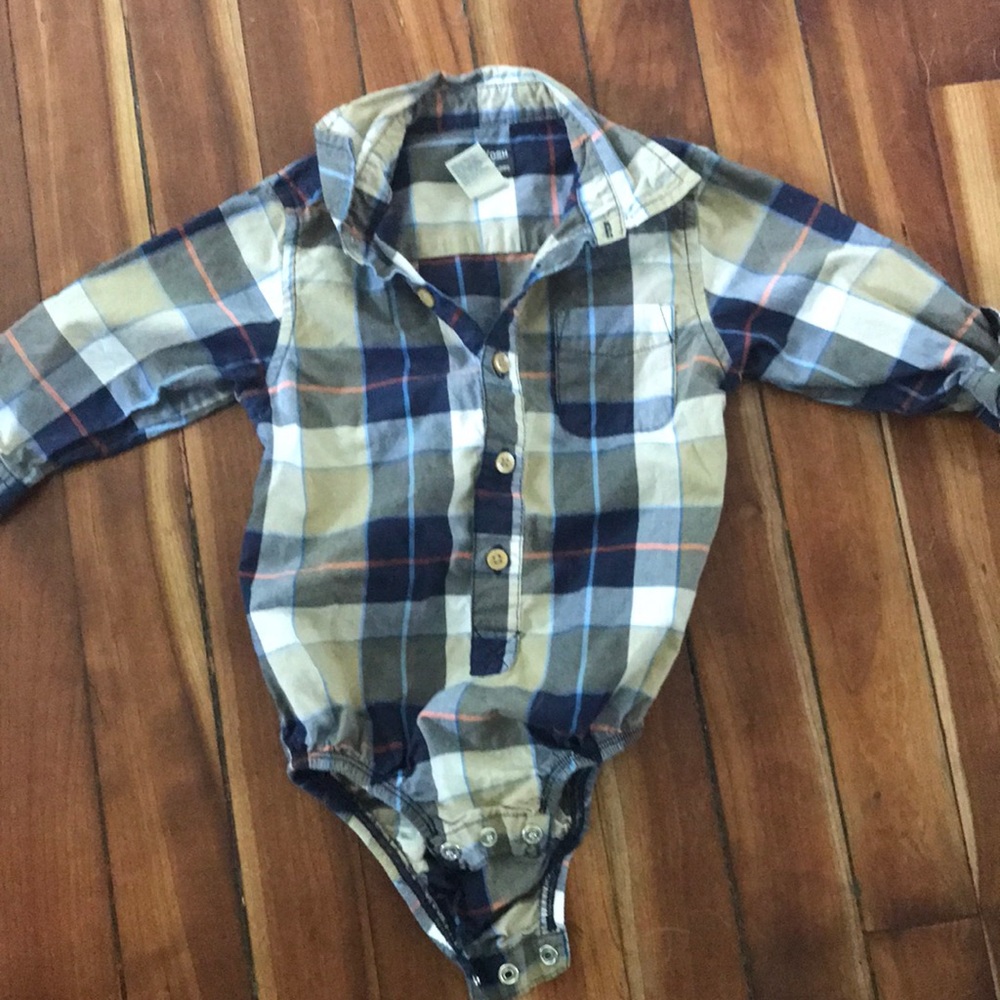 OSH KOSH Button-up plaid bodysuit